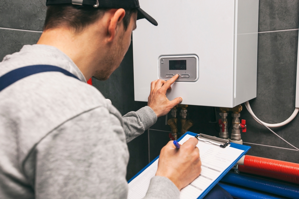 What Size Water Heater Does a 4-Person Family Actually Need